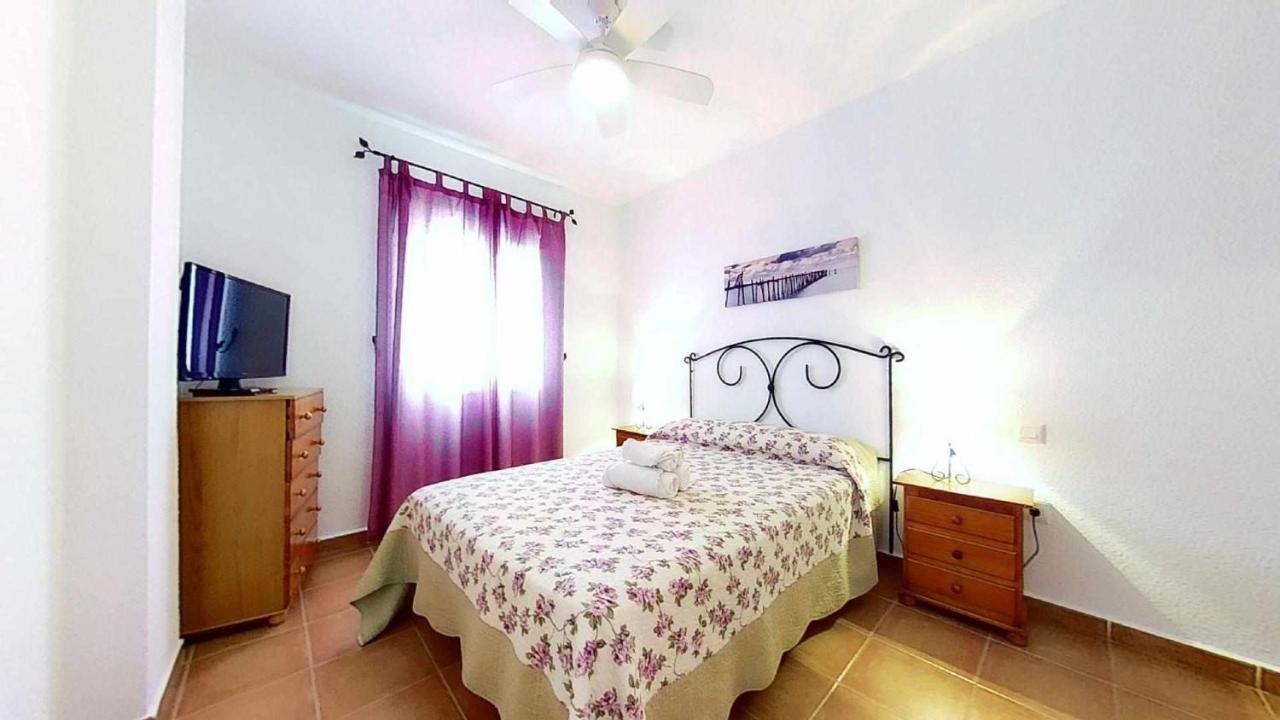 Coqueto Y Practico Apartamento En Pueblo De Zahara サアラ・デ・ロス・アトゥネス エクステリア 写真
