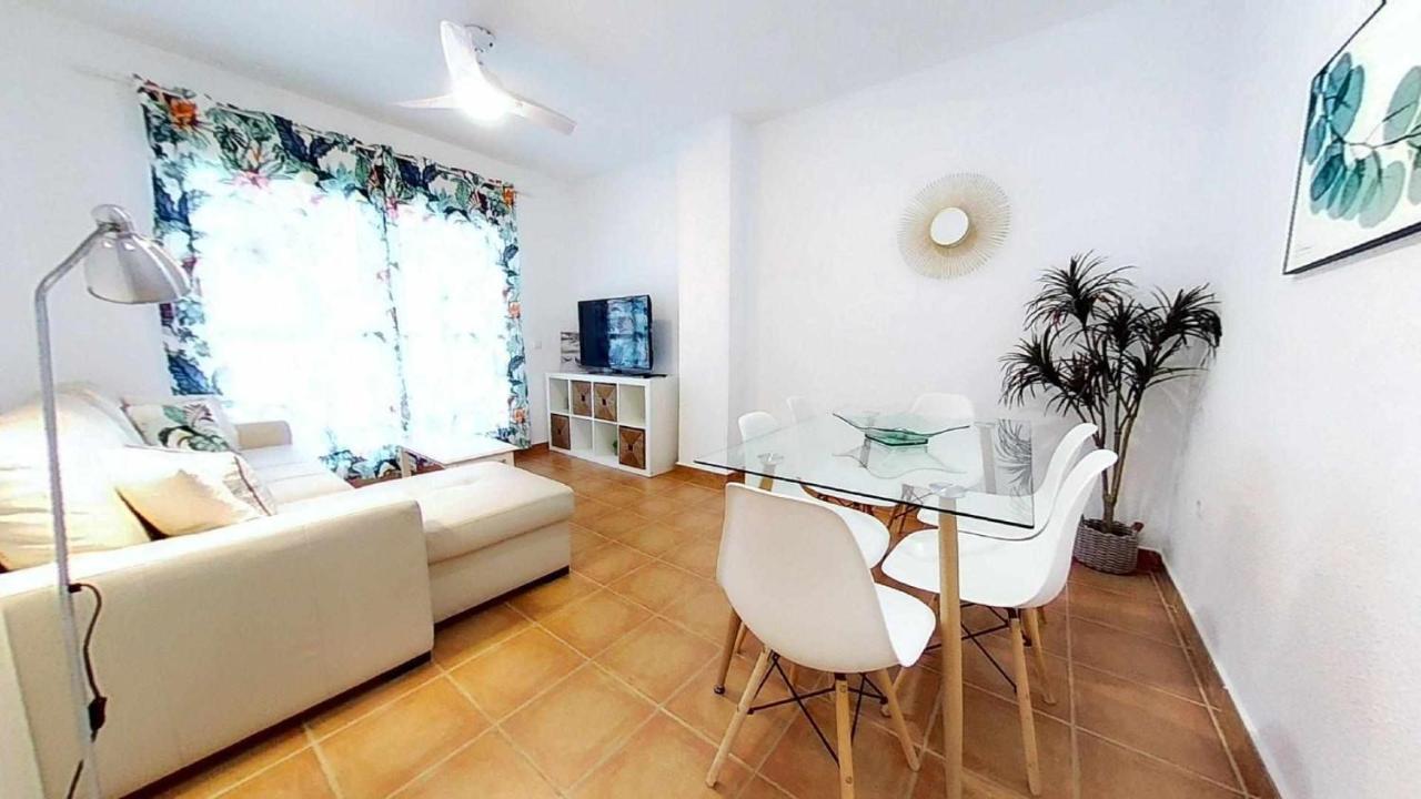 Coqueto Y Practico Apartamento En Pueblo De Zahara サアラ・デ・ロス・アトゥネス エクステリア 写真